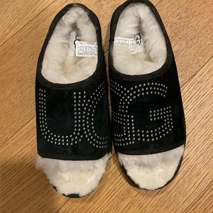 Ugg slippers